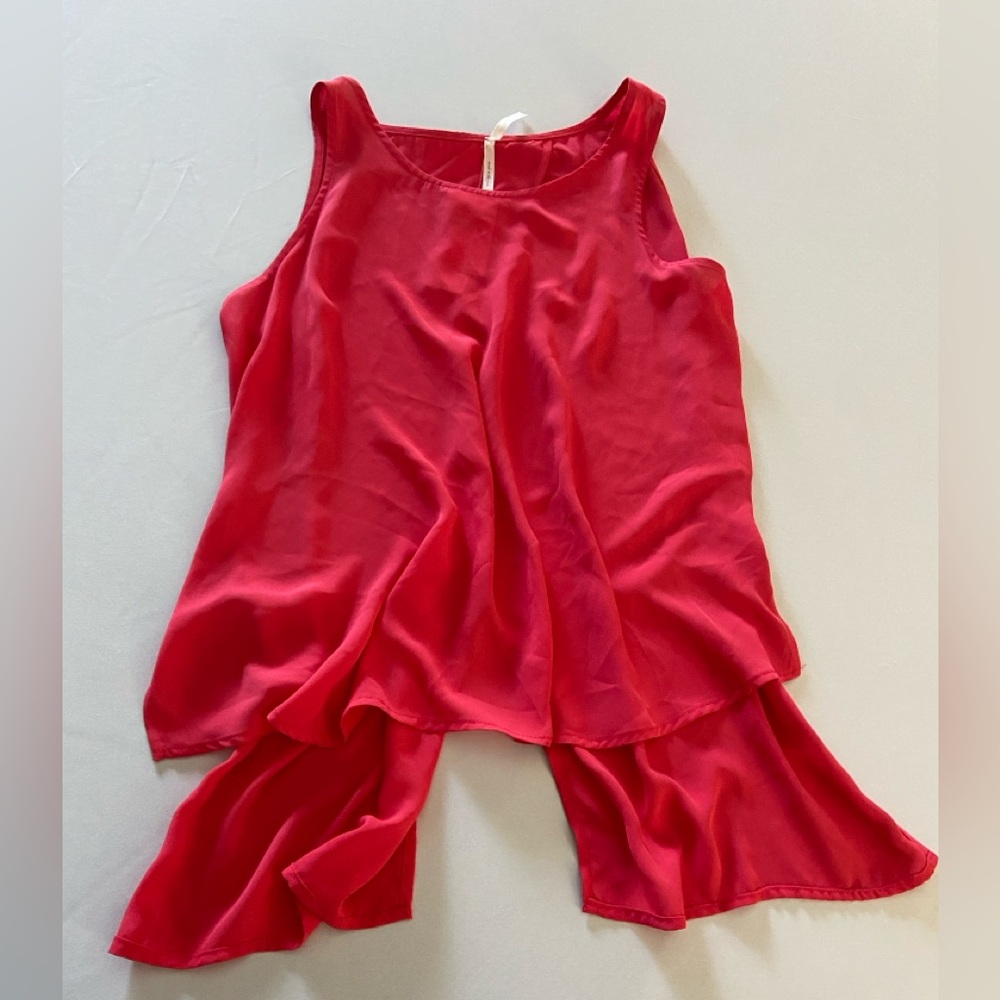 S•H•E Vibrant Coral Flowy sheer asymmetrical Tank Top size Small